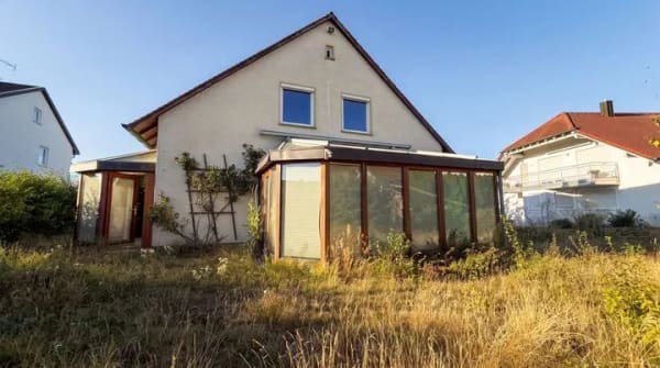 Immobilie in Laberweinting - Freistehendes Einfamilienhaus mit Wintergarten und Gartengrundstück in Laberweinting - Bild 3