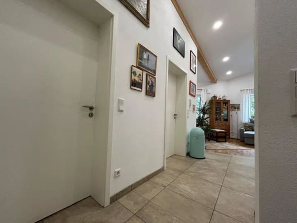 Immobilie in Neuhaus am Inn - Wunderschöne 2,5-Zimmerwohnung mit außergewöhnlichem Grundriss - Bild 2