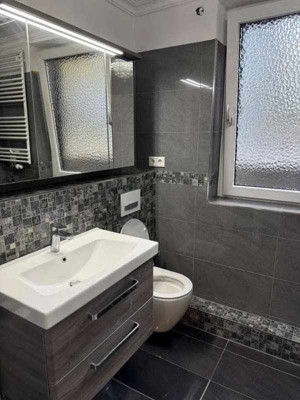 Immobilie in Hamburg - Modernes 3-Zimmer-Souterrain – hochwertig saniert & bezugsfrei - Bild 1