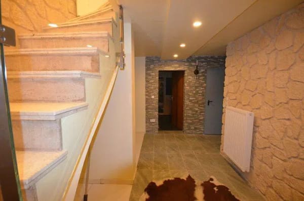 Immobilie in Sulzbach - Der Preis ist heiß! Top sanierter Bungalow in grüner, zentrumsnaher Lage von Sulzbach/Ts. - Bild 3