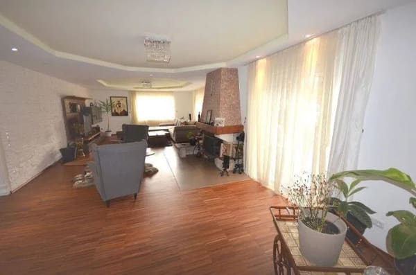 Immobilie in Sulzbach - Der Preis ist heiß! Top sanierter Bungalow in grüner, zentrumsnaher Lage von Sulzbach/Ts. - Bild 4
