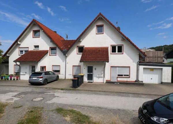 Immobilie in Lindlar - Attraktives 7-Parteien-Haus in ruhiger Wohnlage von Lindlar-Fenke - Bild 0