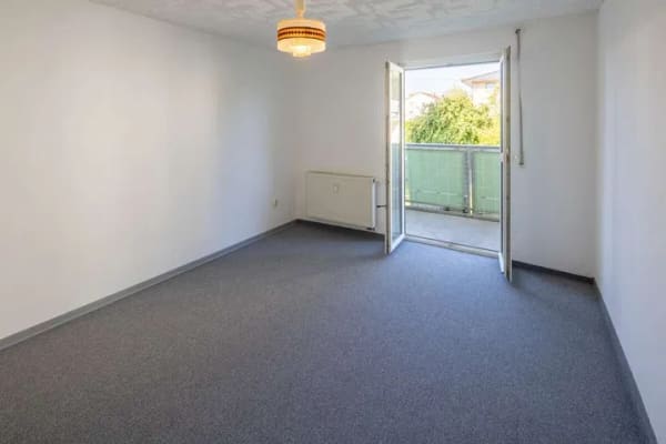 Immobilie in Buchloe - Attraktive 2-Zimmer-Wohnung mit Balkon, Kellerabteil und Stellplatz - Bild 4