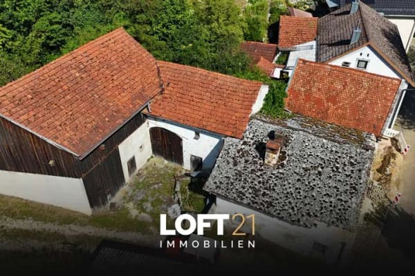 Immobilie in Wellheim - ** Idyllisches Jurahaus mit viel Potential und großem Grundstück in Wellheim  ** - Bild 0
