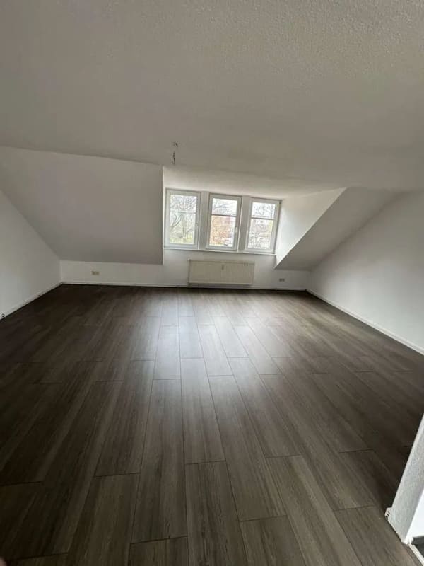 Immobilie in Elsteraue - +++ Schöne vermietet 2 Raumdachgeschosswohnung +++ - Bild 3