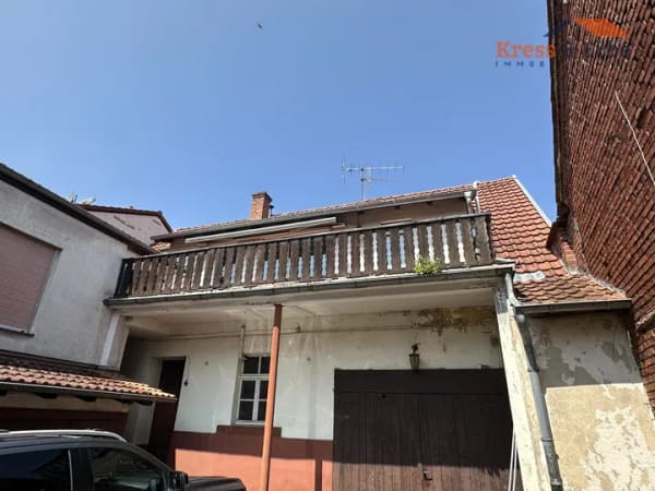Immobilie in Schlüchtern - Wohnhaus mit Garage, Nebengebäuden und Entwicklungspotenzial in Schlüchtern-Stadt - Bild 4