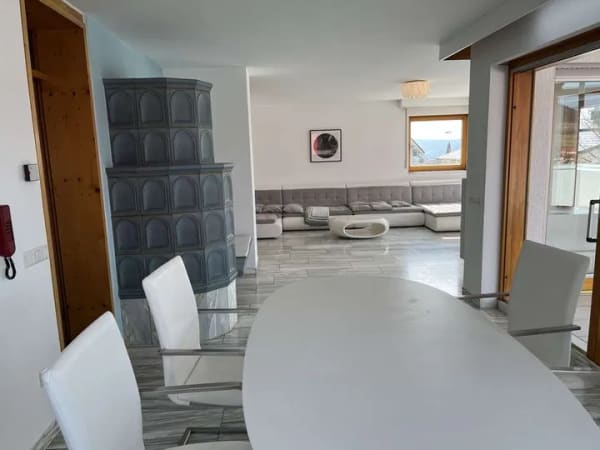 Immobilie in Dürbheim - Einfamilienhaus mit ELW ebenerdig - 230m2 - 1020m2 Grundstück - Gehobene Ausstattung Am Waldrand - Bild 2