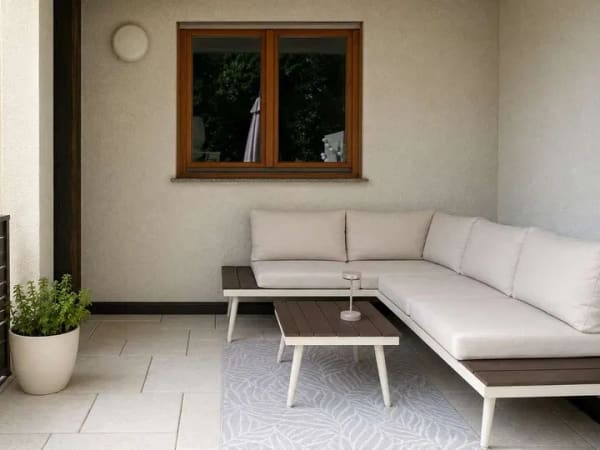 Immobilie in Hochdorf - 73269 Hochdorf: Geräumige 2,5-Zi-Wohnung mit Terrasse/Außenbereich. Tiefgarage. Frei zum 31.10.26 - Bild 2