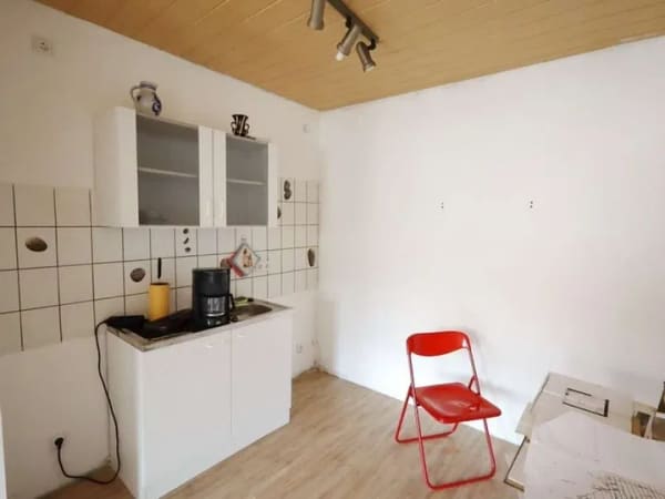 Immobilie in Wolfstein - Zweifamilienhaus mit Gestaltungspotential - Bild 3