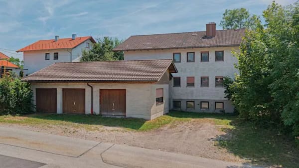 Immobilie in Icking - Einmalige Chance in Icking – Renovierungsbedürftiges Haus mit Potenzial - Bild 1