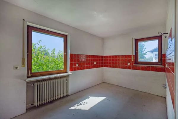 Immobilie in Icking - Einmalige Chance in Icking – Renovierungsbedürftiges Haus mit Potenzial - Bild 4