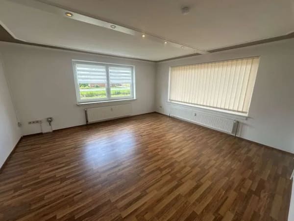 Immobilie in Ostrhauderfehn - *Renditestarke Immobilie in Ostrhauderfehn: 3 Wohneinheiten in ruhiger Kanallage – JNKM 19.920 €* - Bild 4