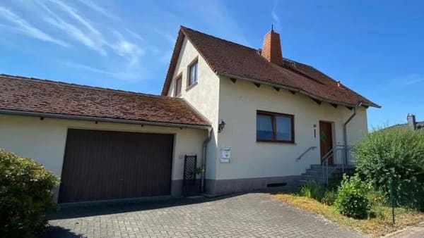 Immobilie in Mügeln - Familienfreundliches Haus in guter Lage - Bild 1