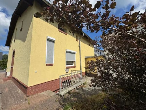 Immobilie in Ueckermünde - Stadthaus mit 2 Eigentumswohnungen - Bild 0