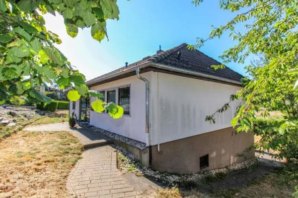 Immobilie in Villmar - Charmantes Einfamilienhaus in traumhafter Lage mit unverbaubarem Panoramablick in Villmar-Aumenau - Bild 2