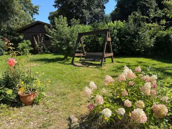 Immobilie in Süderheistedt - Idylisch in die Natur eingebettetes Holzhaus in Süderheistedt - Bild 1