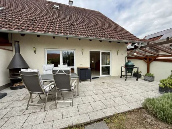 Immobilie in Rülzheim - Gepflegte Doppelhaushälfte mit viel Platz in Rülzheim - Bild 0