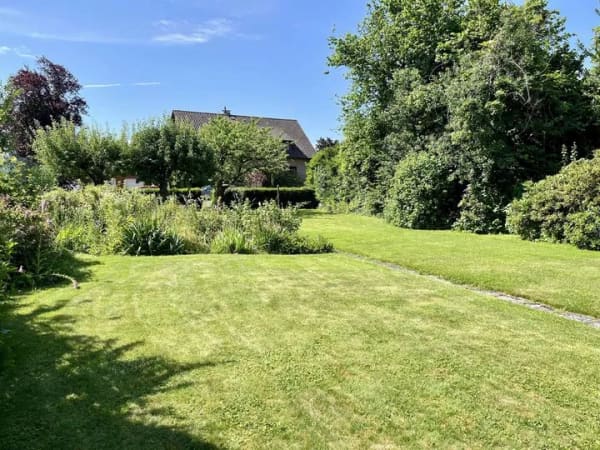 Immobilie in Apelern - Ruhig gelegenes Einfamilienhaus mit großem Grundstück - Bild 1