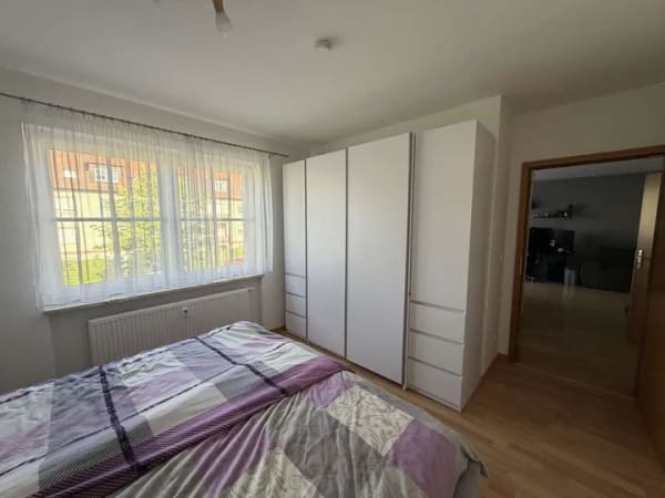 Immobilie in Zell am Main - vermietete 2-Zimmer-Wohnung in Zell mit Balkon und Kfz-Stellplatz - Bild 4
