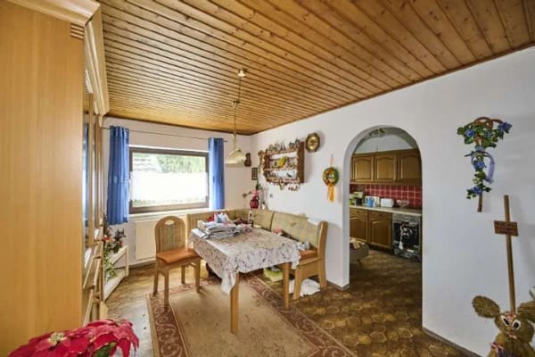 Immobilie in Haibach - Sanierungsbedürftiges Einfamilienhaus in naturnaher Alleinlage - Bild 3