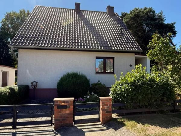 Immobilie in Lübben (Spreewald) - Großzügiges Einfamilienhaus mit Kamin, Terrasse und Garage in ruhiger Lage von Lübben - Bild 0