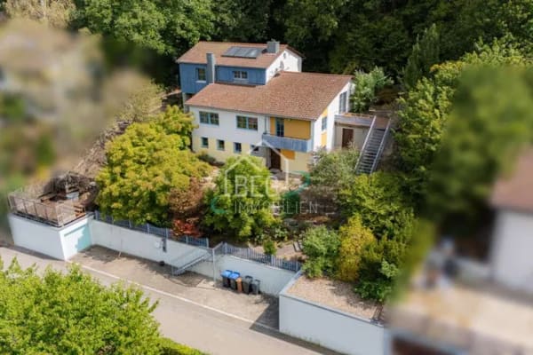 Immobilie in Braunsbach - Viel Raum für Familie, Generationen und neue Ideen - Bild 0