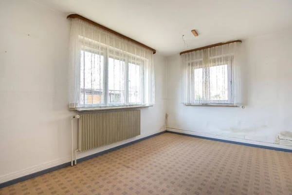 Immobilie in Mengen - Hier steckt Potenzial drin - verwirklichen Sie Ihre Wohnträume - Bild 3
