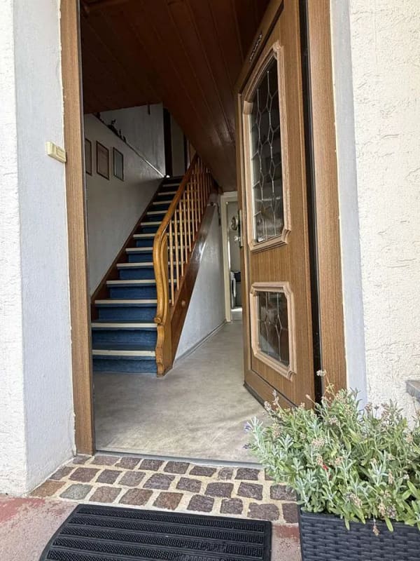 Immobilie in Laupheim - Einfamilienhaus mit Charme & 1.064 m² Grundstück in Laupheim - Bild 4