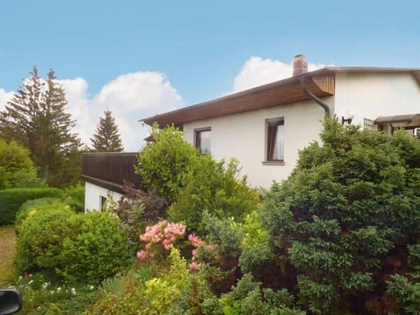 Immobilie in Ilmenau - Ihr neues Ferienhaus in wunderschöner Ortsrandlage mit Weitblick !! - Bild 1
