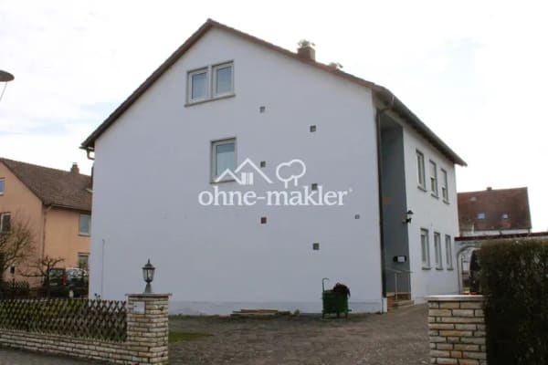 Immobilie in Wilburgstetten - Gepflegtes Zweifamilienwohnhaus in Wilburgstetten mit vielfältigen Nutzungsmöglichkeiten - Bild 3