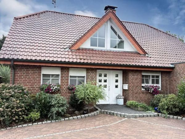 Immobilie in Spelle - Urlaubsflair im eigenen Garten - mit Swimmingpool und Wintergarten - Bild 1