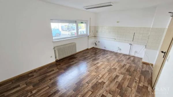 Immobilie in Heidenheim an der Brenz - Viel Platz für Familie, Beruf und Hobby! - Bild 1