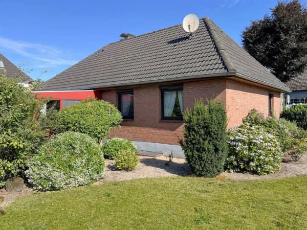 Immobilie in Wasbek - Aus 1. Hand - gepflegter Walmdachbungalow im schönen Wasbek - Bild 3