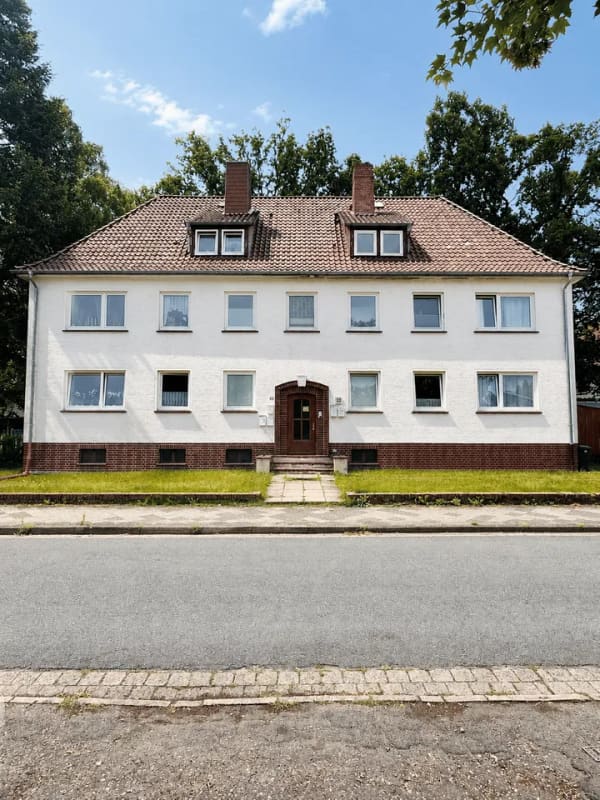 Immobilie in Rotenburg - Kapitalanlage mit Potenzial - Mehrfamilienhaus mit fünf vermieteten Eigentumswohnungen - Bild 0