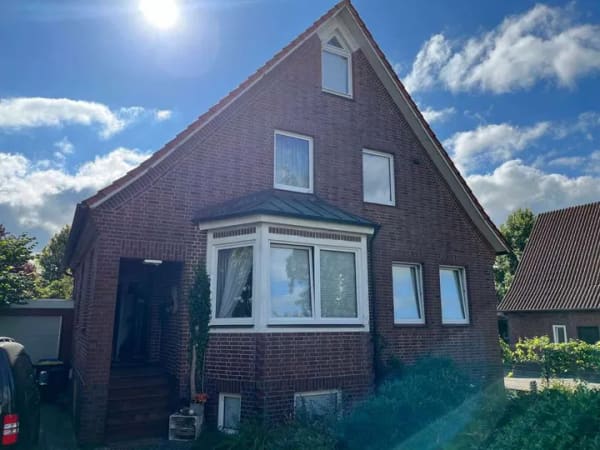 Immobilie in Jork - Jork-Moorende: Gemütliches Einfamilienhaus mit schönem Garten in idyllischer Lage - Bild 0