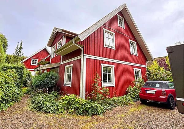 Immobilie in Kuddewörde - Original Eksjöhus-Schwedenhaus mit Kachelofen - Bild 0