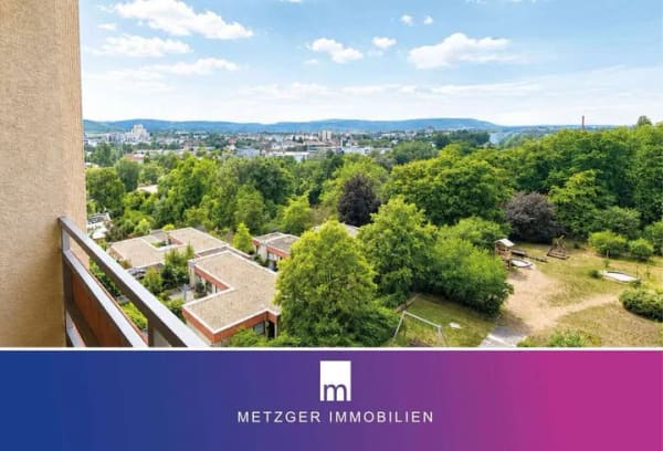 Immobilie in Weinstadt - Apartment mit Fernblick, TG-Stellplatz, Aufzug – frei - Bild 0