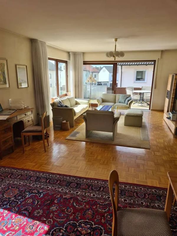 Immobilie in Bad Neustadt an der Saale - Wohn- und Geschäftshaus, als Dreifamilienhaus geeignet - Bild 1