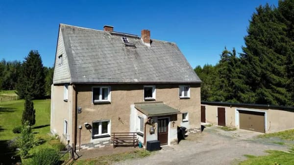 Immobilie in Brand-Erbisdorf - Wohnen mit Weitblick – Einfamilienhaus auf traumhaft großem Grundstück - Bild 0