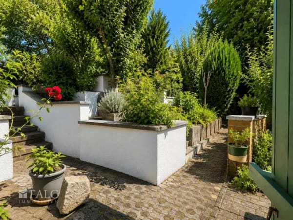 Immobilie in Brüel - ***Vielseitiges Wohn- und Geschäftshaus mit großzügigen Flächen und traumhaftem Garten*** - Bild 3