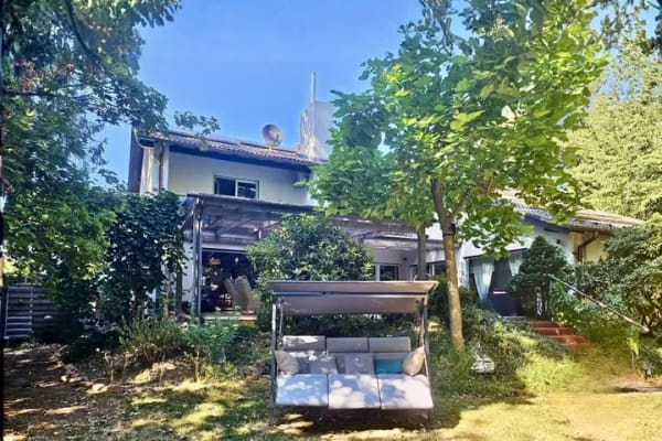 Immobilie in Wächtersbach - GROßER GARTEN, EIGENES SCHWIMMBAD - DAS PERFEKTE FAMILIENPARADIES - Bild 0