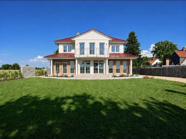 Immobilie in Edemissen - Exklusive Villa in Edemissen direkt vom Eigentümer! - Bild 0