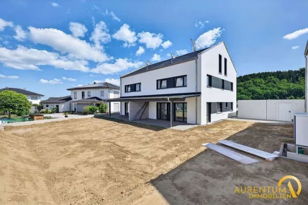 Immobilie in Mamming - Sofort frei.Modern wohnen – Massive Neubau - Doppelhaushälften mit Wärmepumpe, Garage, Erstbezug - Bild 0