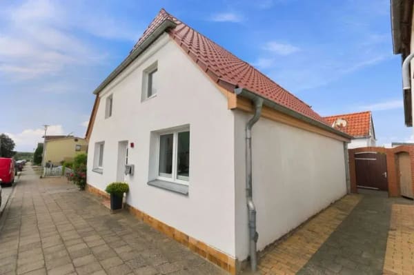 Immobilie in Dassow - RAUM FÜR FAMILIE. PLATZ FÜR IDEEN. EIN HAUS MIT GESCHICHTE IN OSTSEENÄHE. - Bild 1