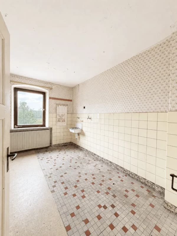 Immobilie in Neuhaus a.d.Pegnitz - Resthofstelle zur Sanierung - Zweifamilienhaus mit Nebengebäuden - Bild 3