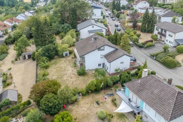 Immobilie in Langgöns - Voll vermietetes Mehrfamilienhaus mit 3 Wohneinheiten - provisionsfrei - Bild 1