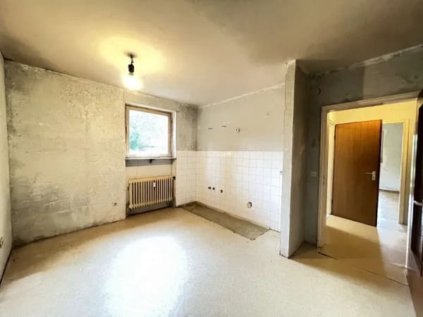 Immobilie in Bad Bergzabern - 1-ZKB-Wohnung mit Terrasse und separater Wohnküche - Bild 2