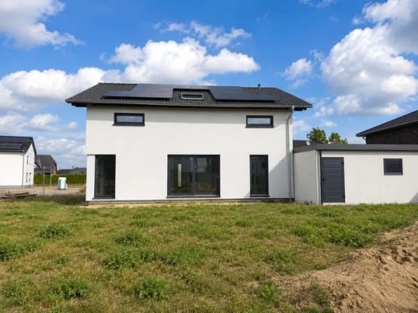 Immobilie in Tiddische - Hochwertiges Neubau-Energiesparhaus mit moderner Ausstattung und großzügigem Wohnkonzept - Bild 3