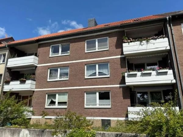 Immobilie in Ratzeburg - Solides 6-Familienwohnhaus zwischen Stadtkern und See in Ratzeburg - voll vermietet - Bild 2
