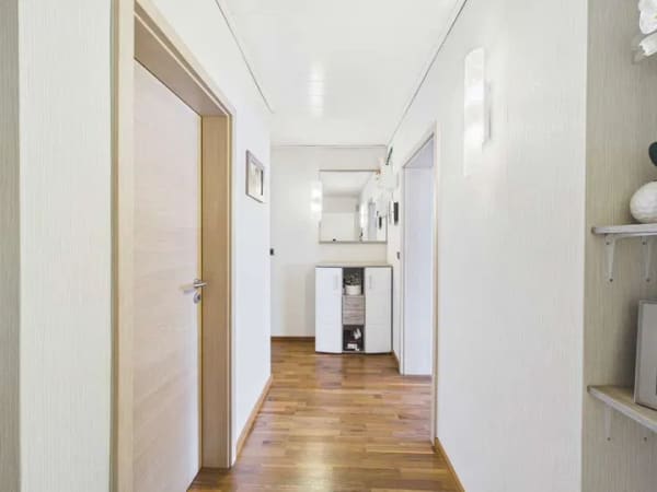 Immobilie in Brühl - Brühl: Lichtdurchflutete 3-Zimmer-Wohnung mit Balkon, Stellplatz & moderner Ausstattung! - Bild 2
